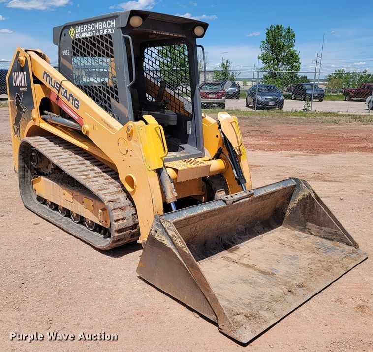 image for item KA9322 2011 Mustang 2100RT  tracked skid steer loader