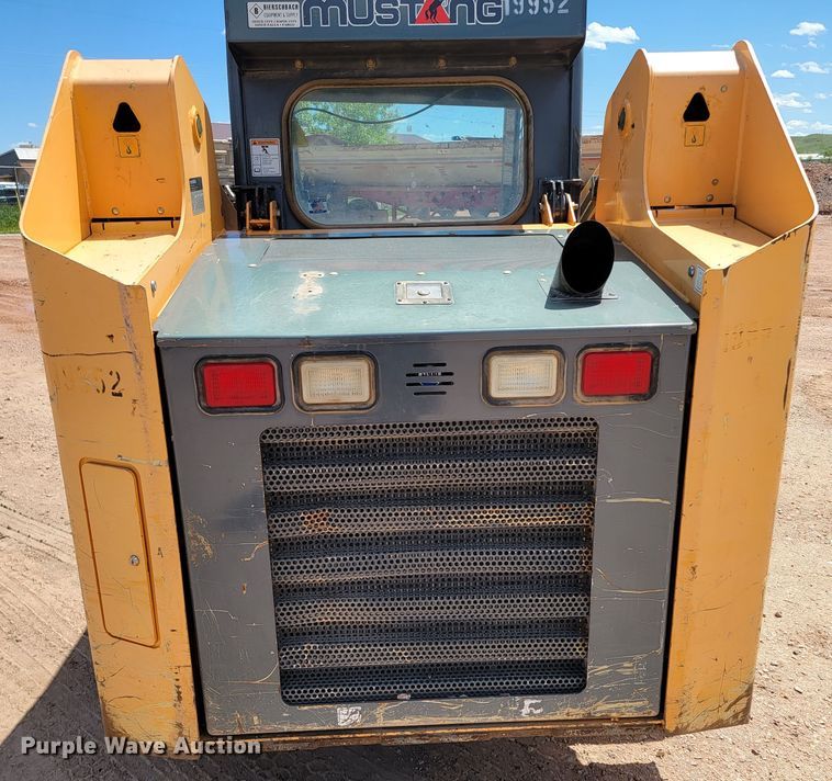 image for item KA9322 2011 Mustang 2100RT  tracked skid steer loader