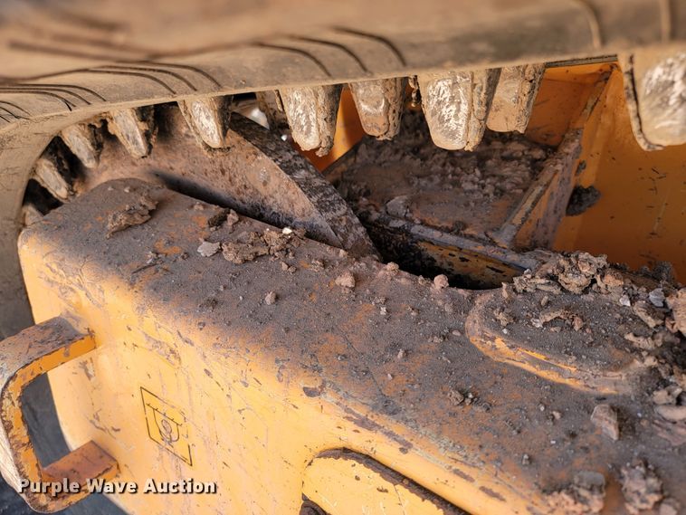 image for item KA9322 2011 Mustang 2100RT  tracked skid steer loader