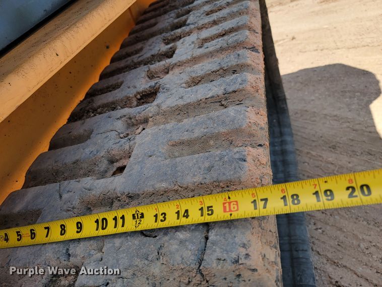 image for item KA9322 2011 Mustang 2100RT  tracked skid steer loader