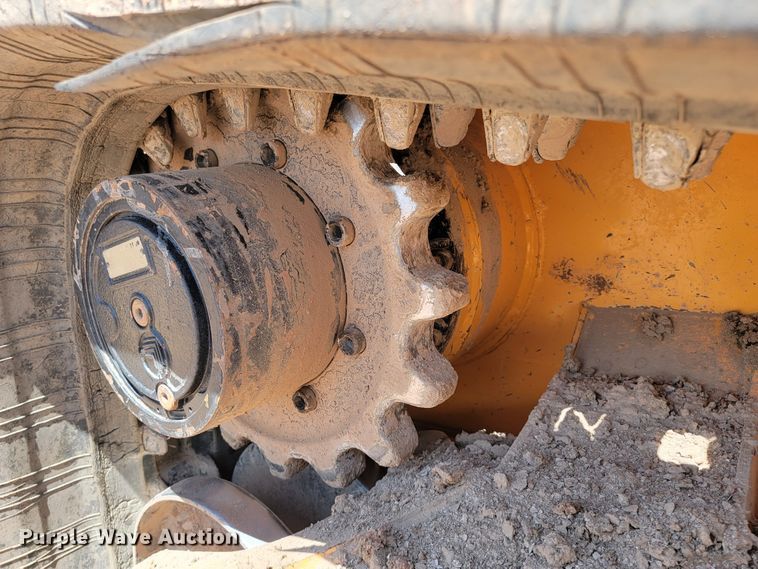 image for item KA9322 2011 Mustang 2100RT  tracked skid steer loader