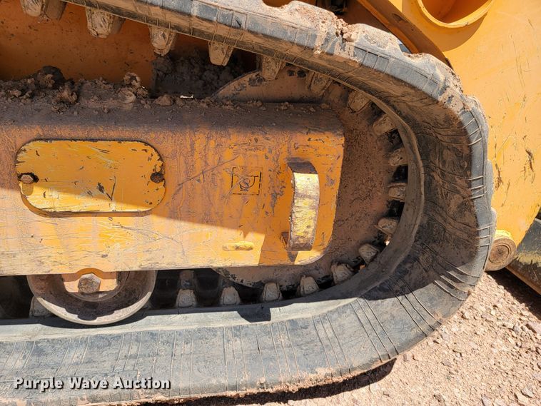 image for item KA9322 2011 Mustang 2100RT  tracked skid steer loader