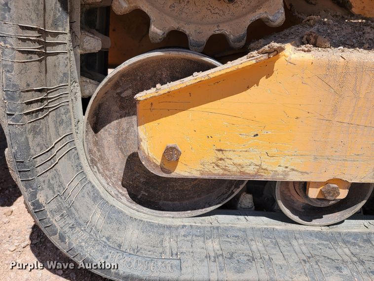 image for item KA9322 2011 Mustang 2100RT  tracked skid steer loader