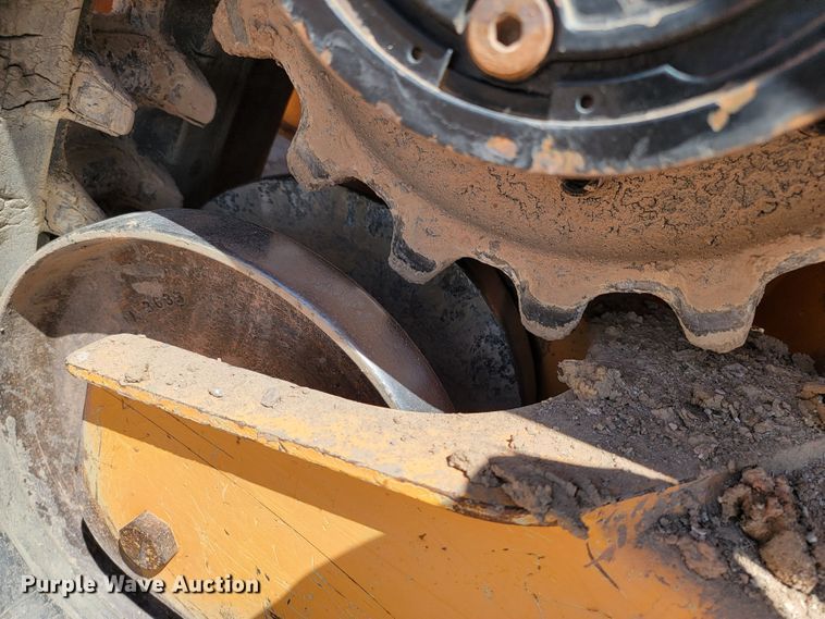 image for item KA9322 2011 Mustang 2100RT  tracked skid steer loader