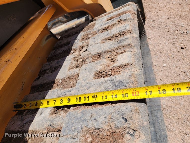 image for item KA9322 2011 Mustang 2100RT  tracked skid steer loader