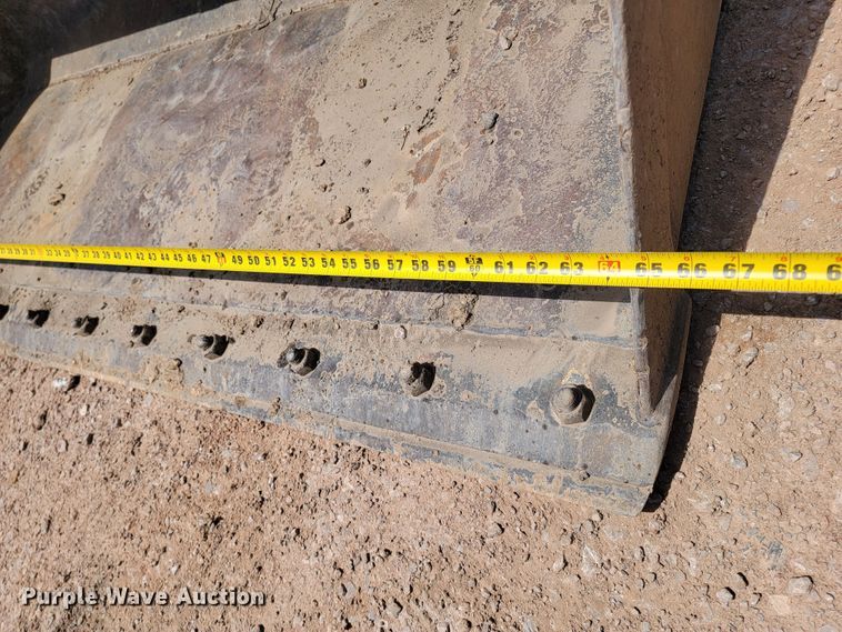 image for item KA9323 Mustang 1500R  skid steer loader