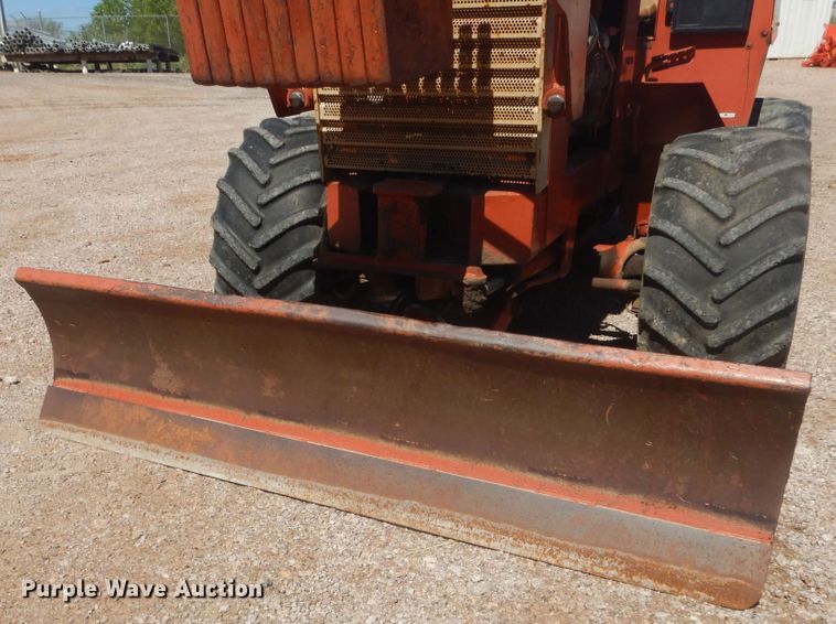 image for item KA9326 1985 Ditch Witch 4010  trencher