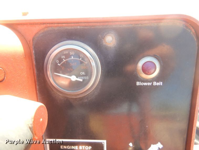 image for item KA9326 1985 Ditch Witch 4010  trencher