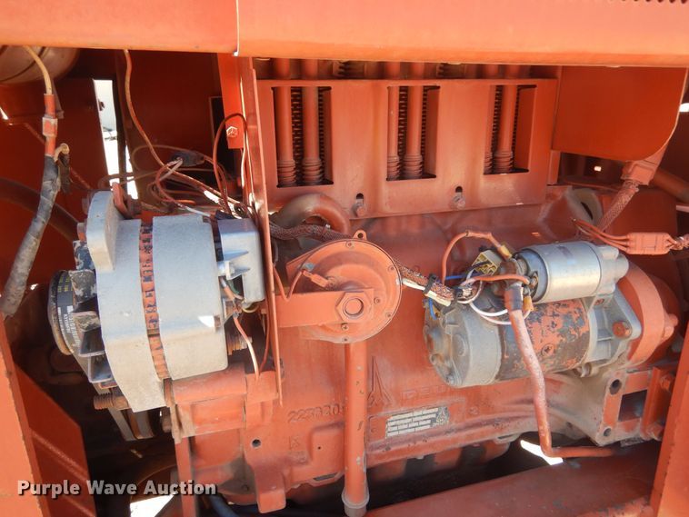 image for item KA9326 1985 Ditch Witch 4010  trencher