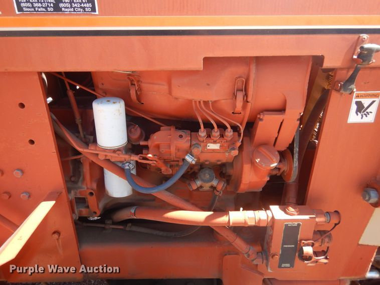 image for item KA9326 1985 Ditch Witch 4010  trencher
