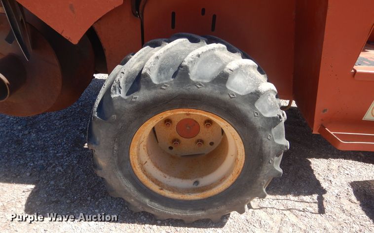 image for item KA9326 1985 Ditch Witch 4010  trencher