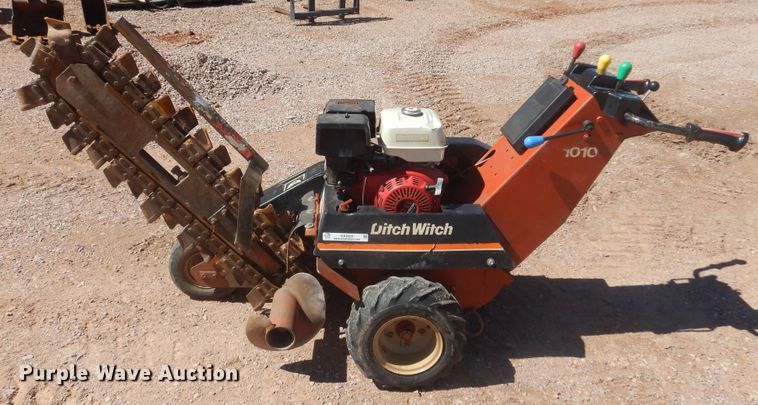image for item KA9329 Ditch Witch 1010  trencher