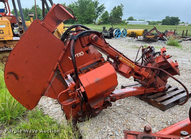 image for item KC9982 Ditch Witch VP110  vibratory cable plow