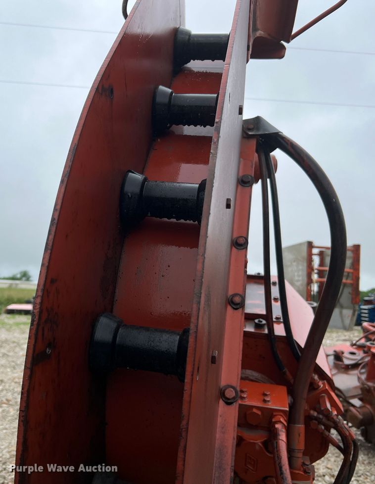 image for item KC9982 Ditch Witch VP110  vibratory cable plow