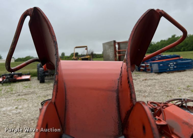 image for item KC9982 Ditch Witch VP110  vibratory cable plow