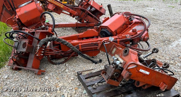 image for item KC9983 Ditch Witch VP110  vibratory cable plow