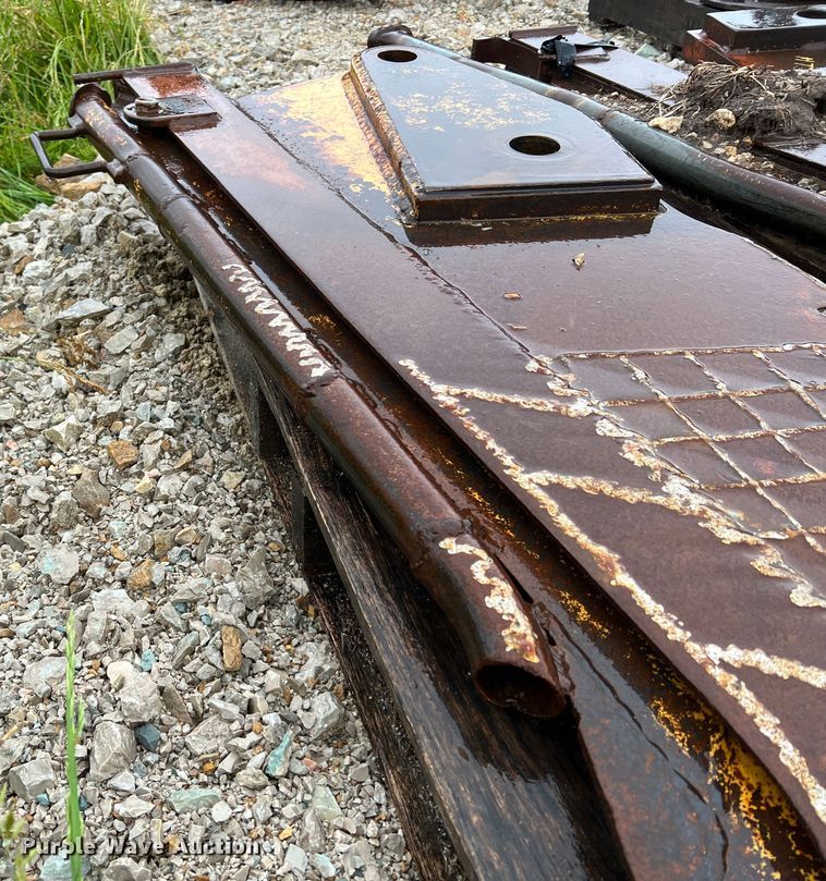 image for item KC9984 (2) Ditch Witch vibratory cable plow blades