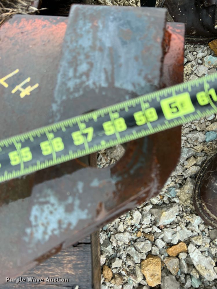 image for item KC9984 (2) Ditch Witch vibratory cable plow blades