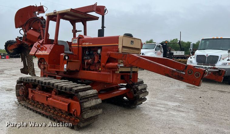 image for item KC9986 1994 Ditch Witch HT100  cable plow