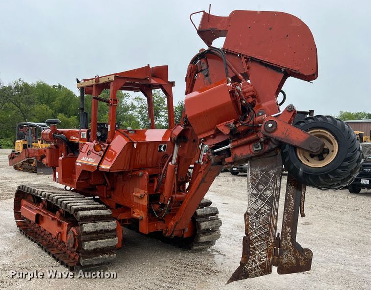 image for item KC9986 1994 Ditch Witch HT100  cable plow