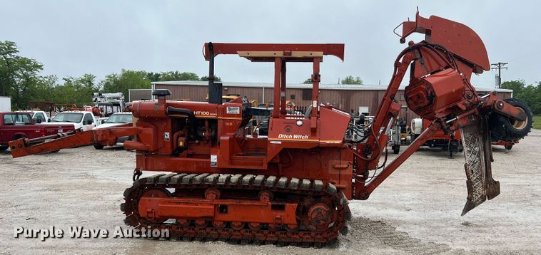 image for item KC9986 1994 Ditch Witch HT100  cable plow