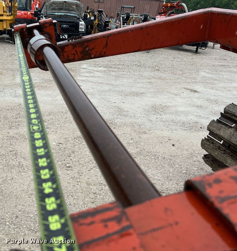 image for item KC9986 1994 Ditch Witch HT100  cable plow