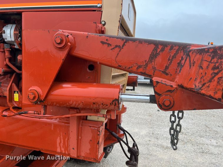 image for item KC9986 1994 Ditch Witch HT100  cable plow
