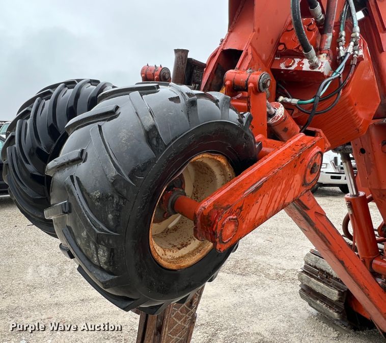 image for item KC9986 1994 Ditch Witch HT100  cable plow