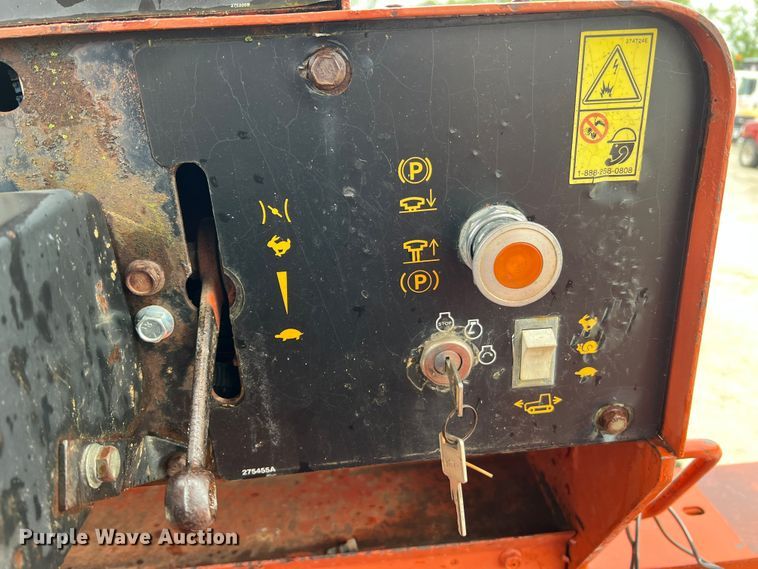 image for item KC9986 1994 Ditch Witch HT100  cable plow