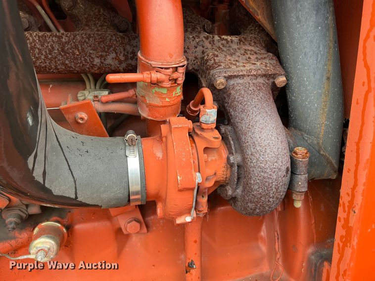 image for item KC9986 1994 Ditch Witch HT100  cable plow