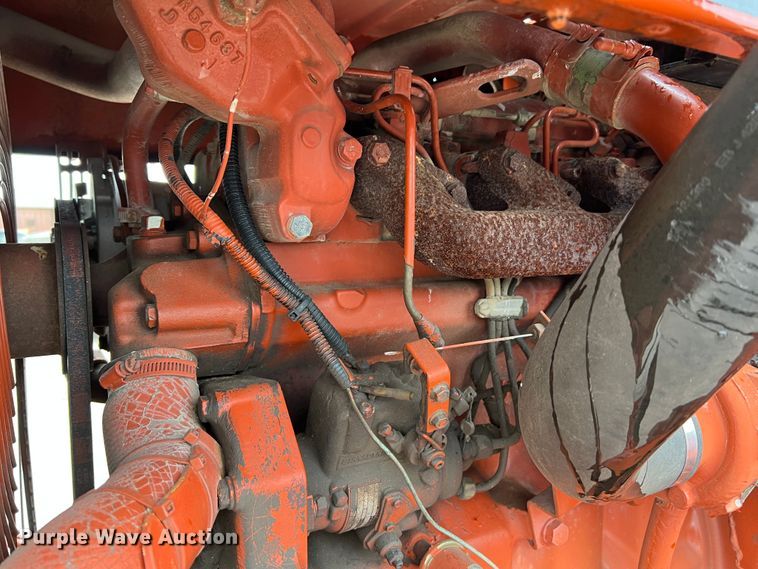 image for item KC9986 1994 Ditch Witch HT100  cable plow