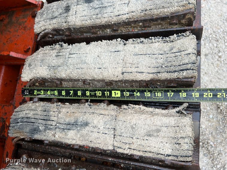 image for item KC9986 1994 Ditch Witch HT100  cable plow