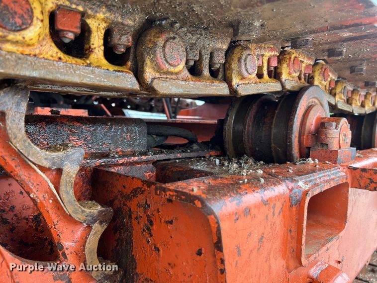 image for item KC9986 1994 Ditch Witch HT100  cable plow