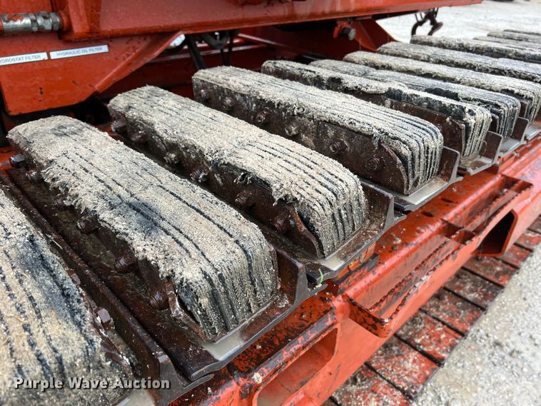 image for item KC9986 1994 Ditch Witch HT100  cable plow