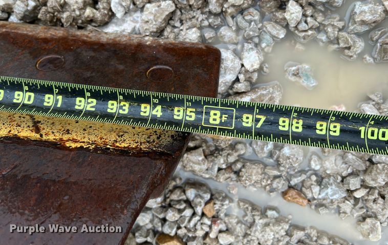 image for item KC9987 1995 Case 550G  dozer