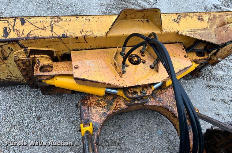 image for item KC9987 1995 Case 550G  dozer