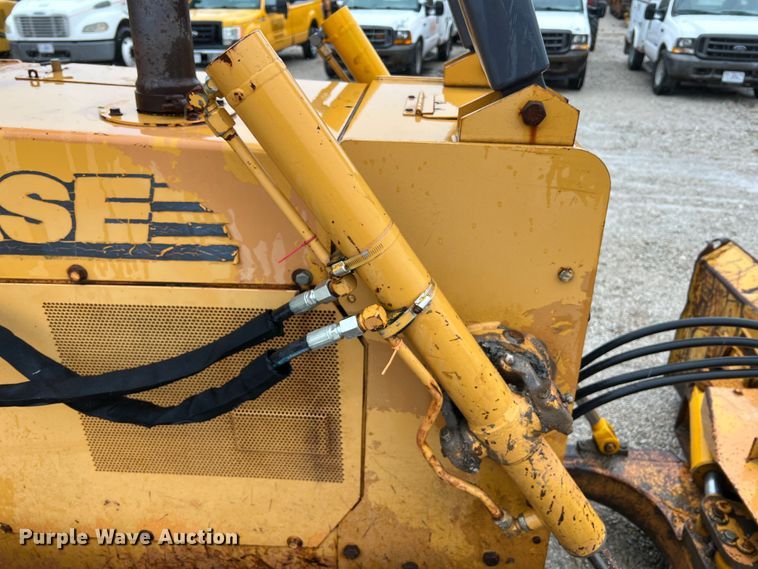 image for item KC9987 1995 Case 550G  dozer