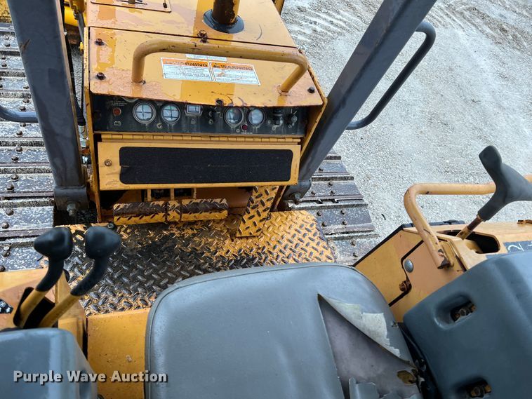 image for item KC9987 1995 Case 550G  dozer