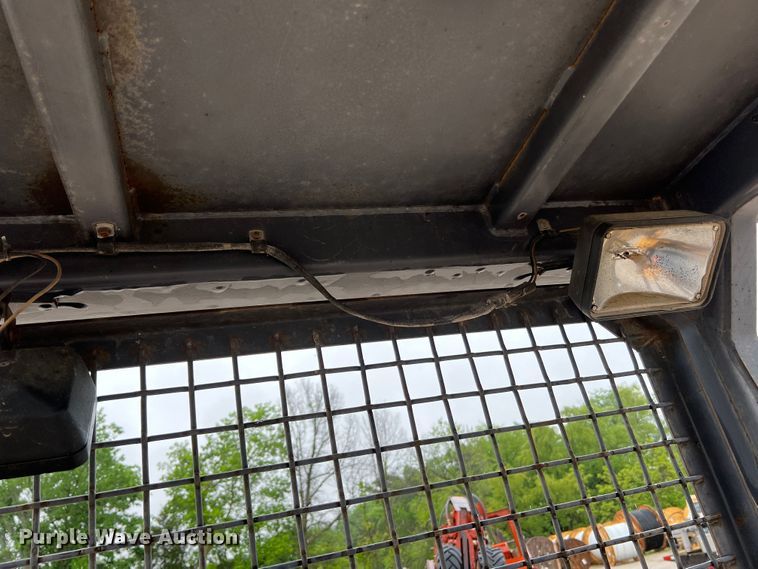 image for item KC9987 1995 Case 550G  dozer