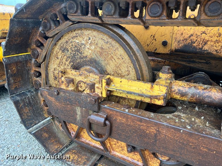 image for item KC9987 1995 Case 550G  dozer