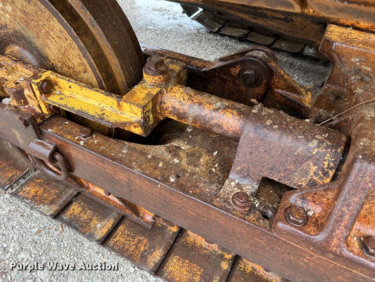 image for item KC9987 1995 Case 550G  dozer