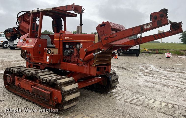 image for item KC9988 1998 Ditch Witch HT100  cable plow