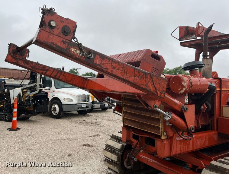 image for item KC9988 1998 Ditch Witch HT100  cable plow