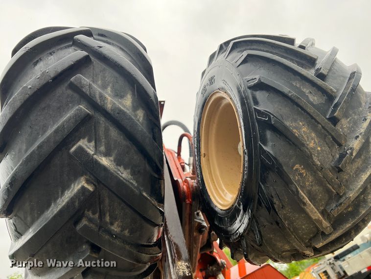 image for item KC9988 1998 Ditch Witch HT100  cable plow