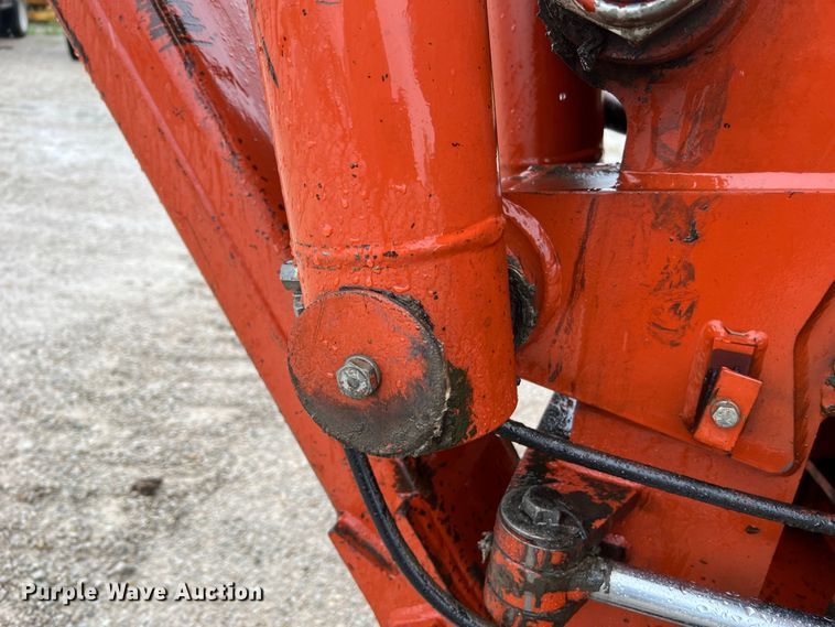 image for item KC9988 1998 Ditch Witch HT100  cable plow