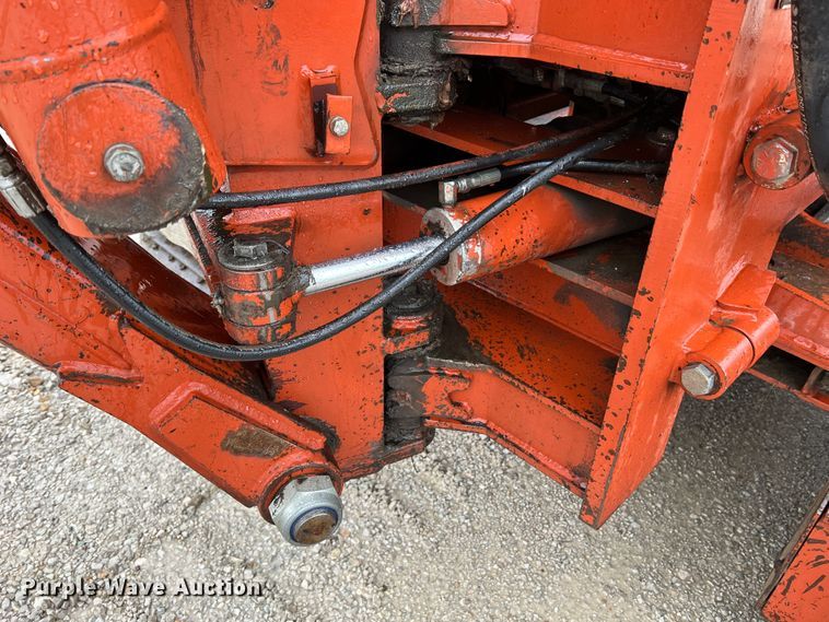 image for item KC9988 1998 Ditch Witch HT100  cable plow