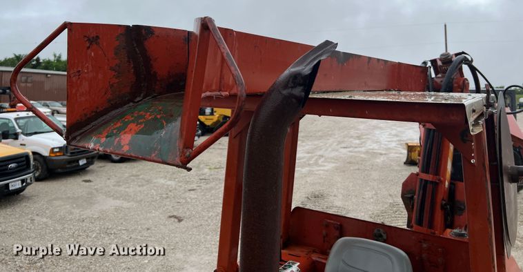 image for item KC9988 1998 Ditch Witch HT100  cable plow
