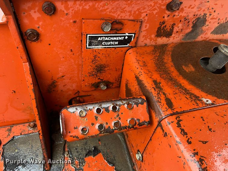 image for item KC9988 1998 Ditch Witch HT100  cable plow