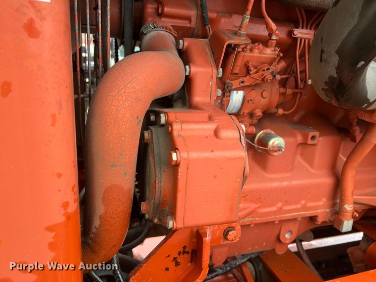 image for item KC9988 1998 Ditch Witch HT100  cable plow