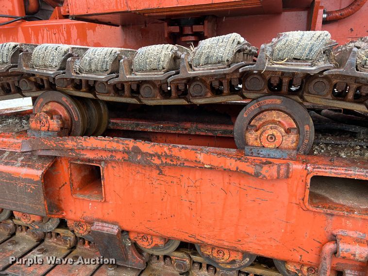 image for item KC9988 1998 Ditch Witch HT100  cable plow